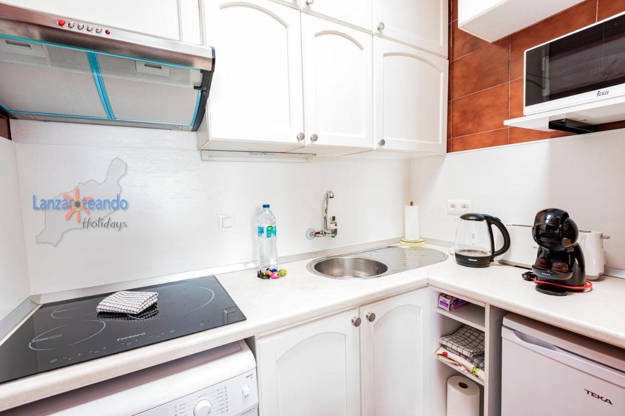 Vivienda Vacacional Los Molinos 6205 Firs Floor Apt Costa Teguise Eksteriør billede